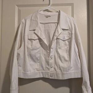 Elegant White Denim Jacket for Women